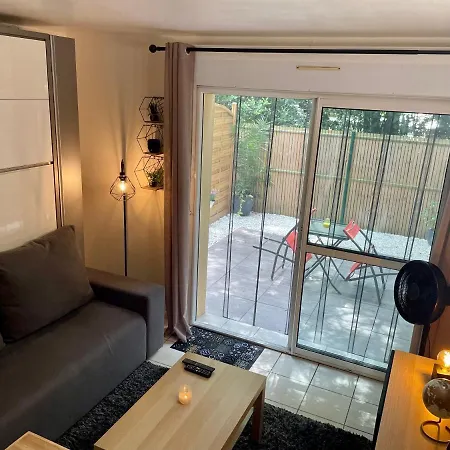 Apartment Studio Centre Tram & Parking *