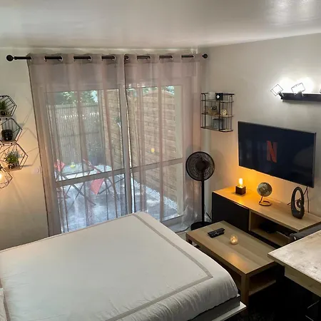 Apartment Studio Centre Tram & Parking *